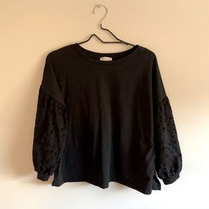 Chenault Puffy Arm Top